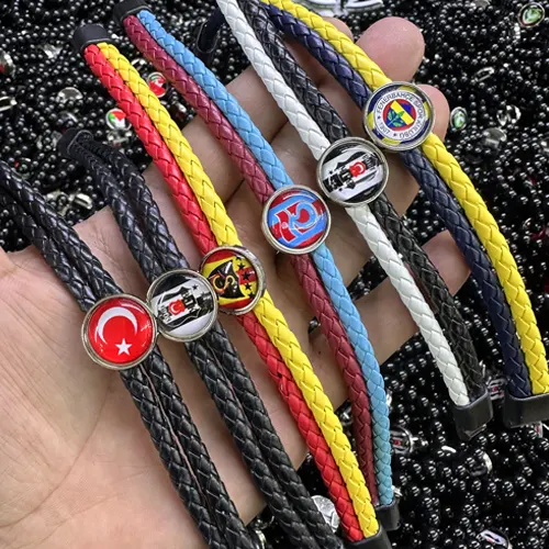 Toptan Taraftar Temalı Örme Deri Mıknatıslı Bileklik