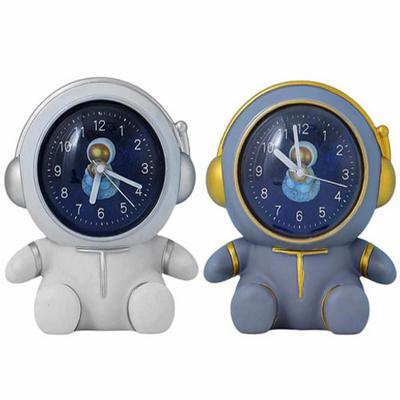 Toptan Astronot Şeklinde Kumbaralı Masa Saati