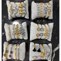 Toptan First Model Bayan Kararmaz Çelik Bileklikler